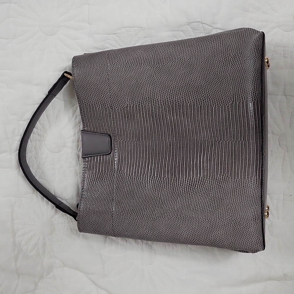 Jen & Co. Gray boutique purse.